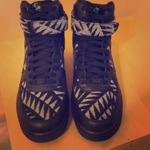 2013 Nike N7 Air Force 1’s Black Pendleton